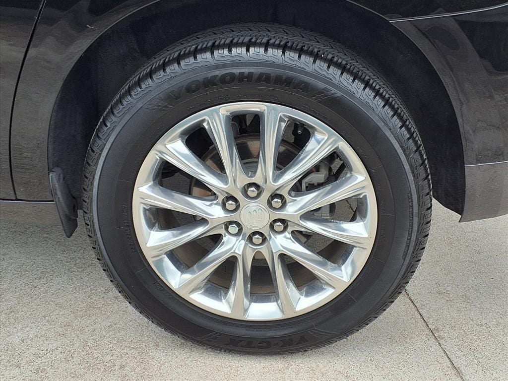 2020 Buick Enclave Essence