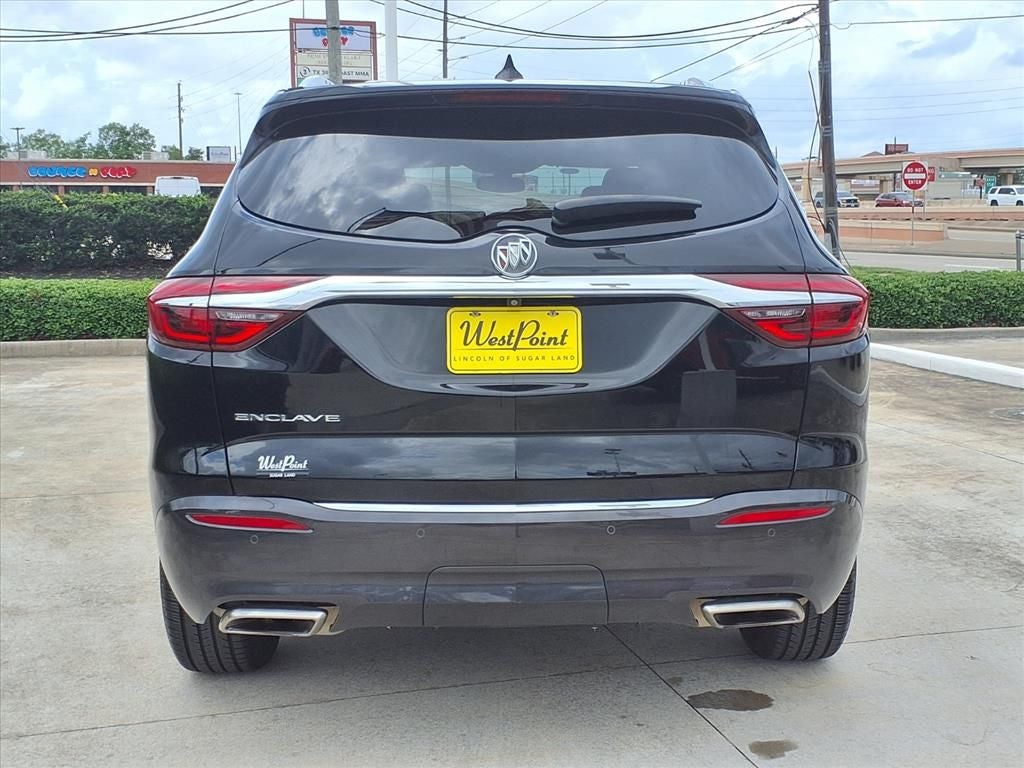 2020 Buick Enclave Essence