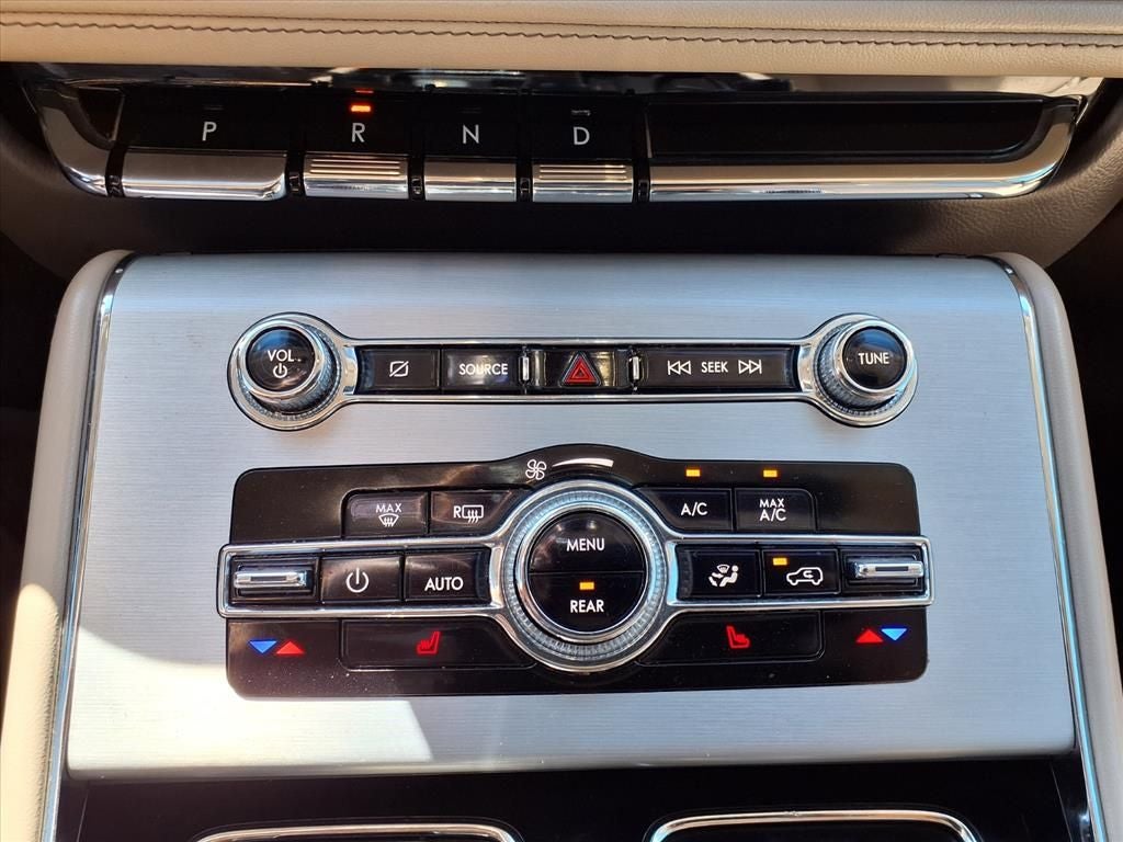 2023 Lincoln Aviator Standard