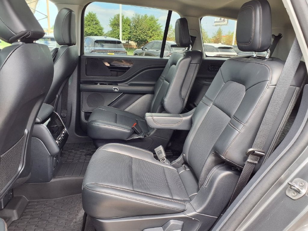 2025 Lincoln Aviator Premiere