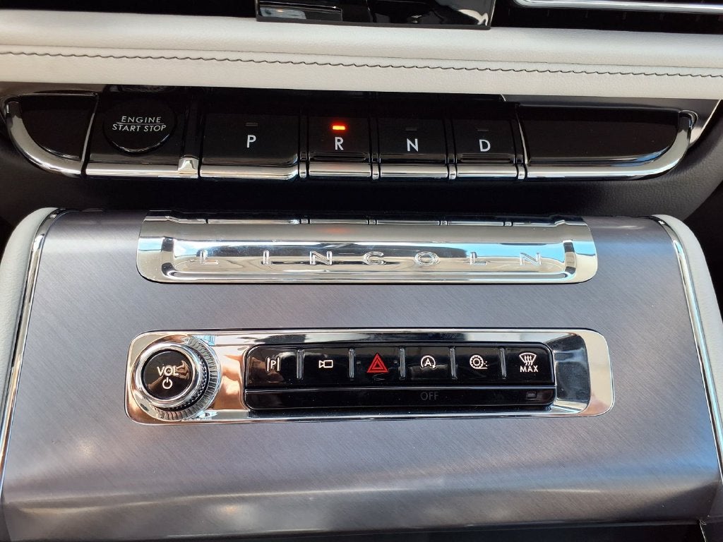 2027 Lincoln Aviator Premiere