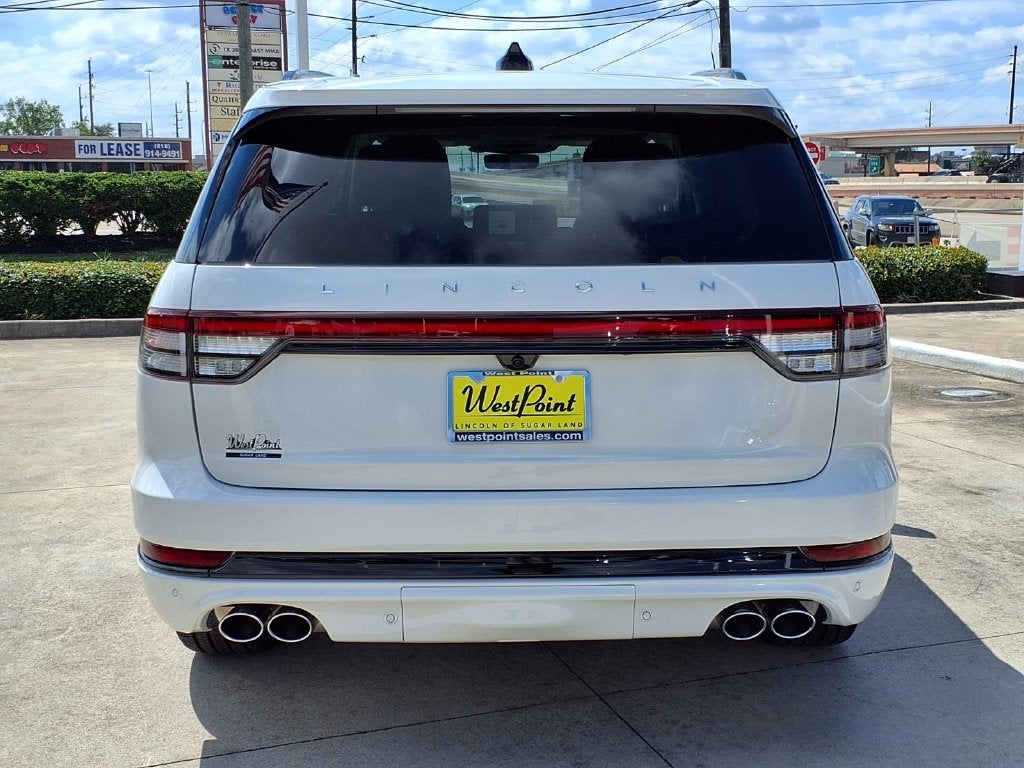 2027 Lincoln Aviator Premiere