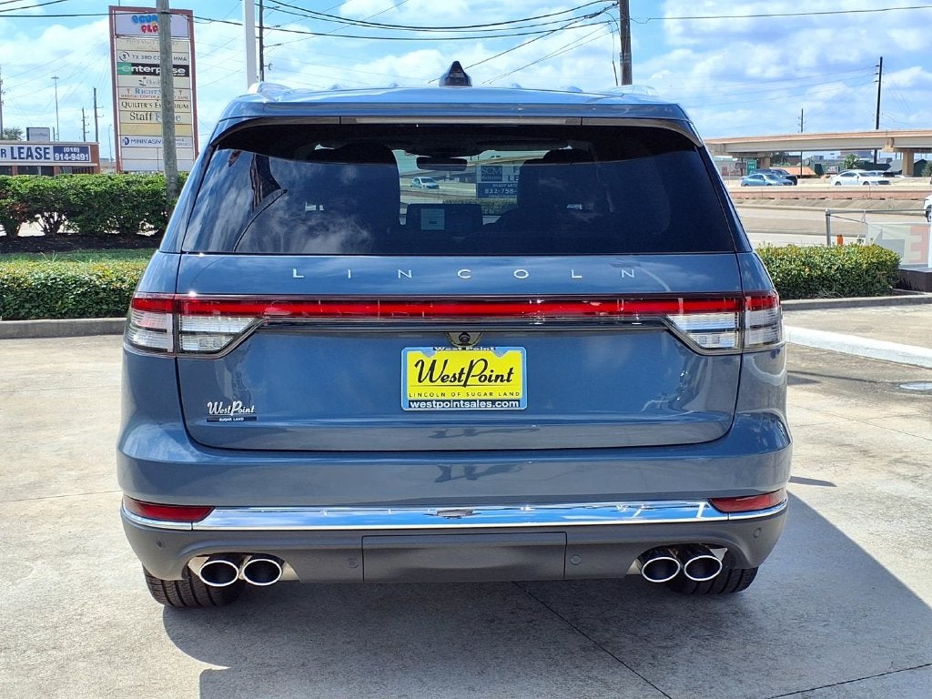 2027 Lincoln Aviator Premiere