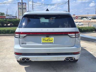 2027 Lincoln Aviator Premiere