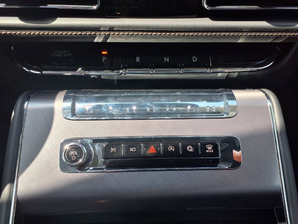 2027 Lincoln Aviator Premiere