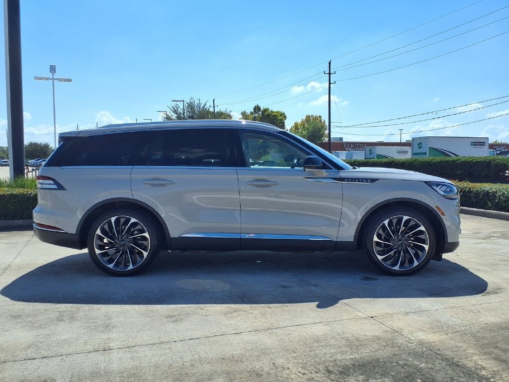 2023 Lincoln Aviator Reserve