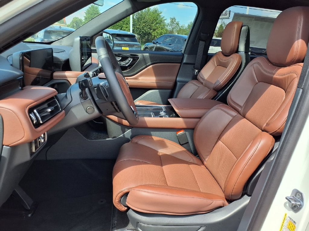 2027 Lincoln Aviator Reserve