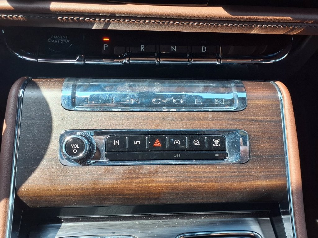 2027 Lincoln Aviator Reserve