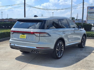 2027 Lincoln Aviator Reserve