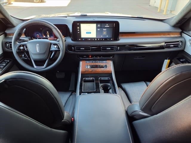 2025 Lincoln Aviator Black Label