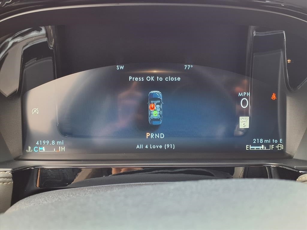 2025 Lincoln Corsair Premiere