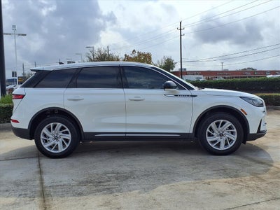 2025 Lincoln Corsair Premiere