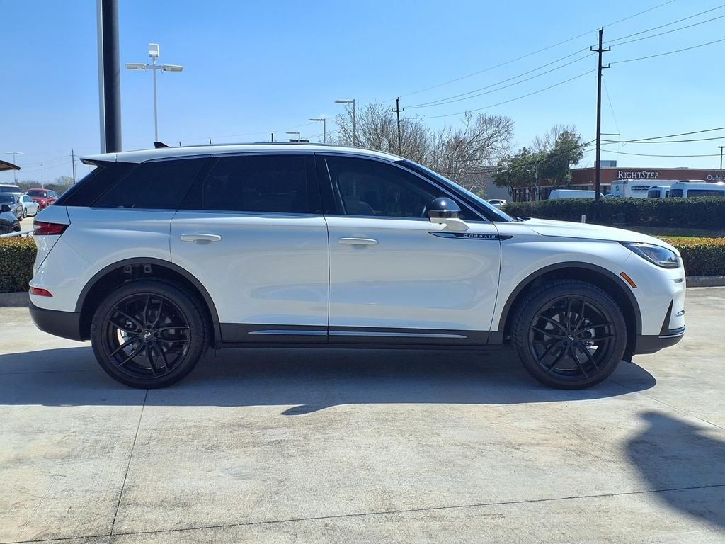 2024 Lincoln Corsair Premiere