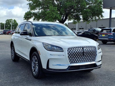 2026 Lincoln Corsair Premiere