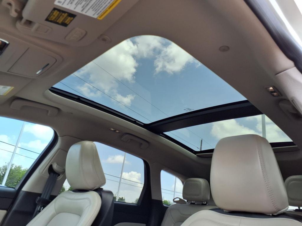 2025 Lincoln Corsair Premiere