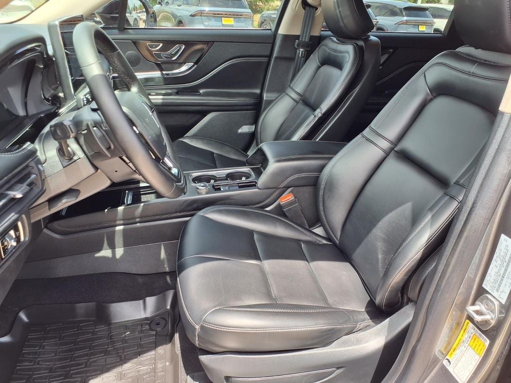 2025 Lincoln Corsair Premiere