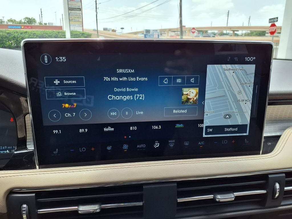 2023 Lincoln Corsair Standard