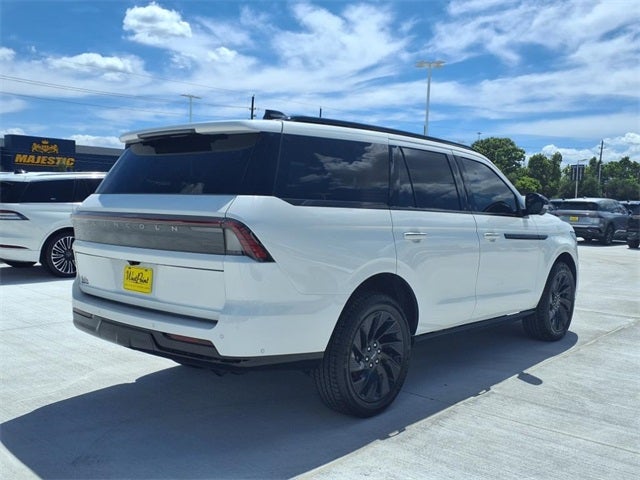 2025 Lincoln Navigator Reserve