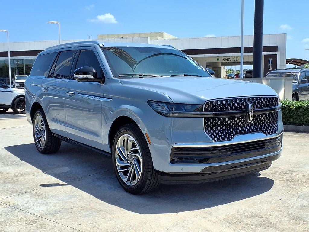 2027 Lincoln Navigator Reserve