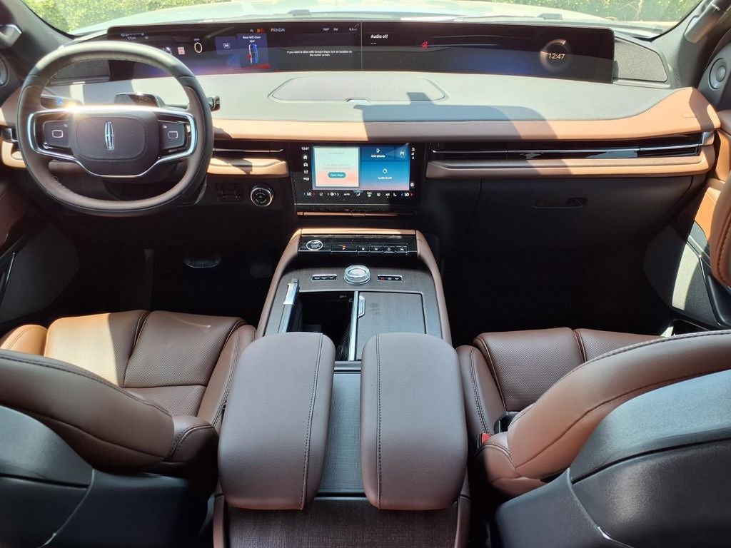2027 Lincoln Navigator Reserve