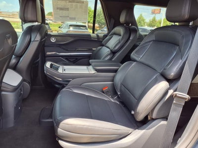 2027 Lincoln Navigator Reserve