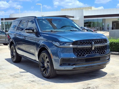 2027 Lincoln Navigator Reserve