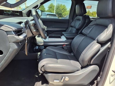 2027 Lincoln Navigator Reserve