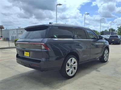 2025 Lincoln Navigator Reserve