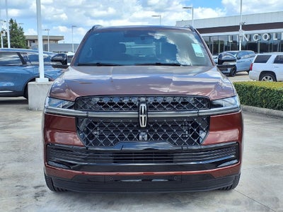 2027 Lincoln Navigator Reserve