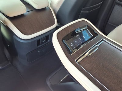 2027 Lincoln Navigator Reserve