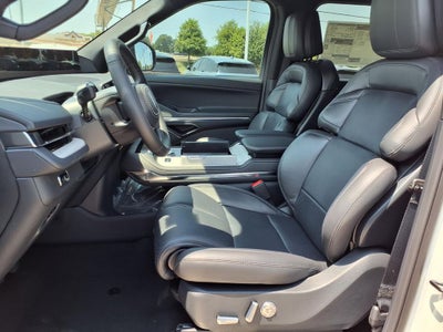 2027 Lincoln Navigator Reserve