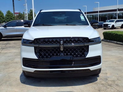 2027 Lincoln Navigator Reserve