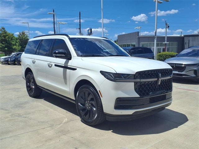 2025 Lincoln Navigator Reserve