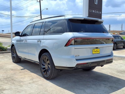 2025 Lincoln Navigator Reserve