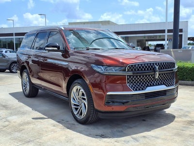 2027 Lincoln Navigator Reserve