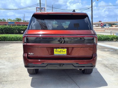 2027 Lincoln Navigator Reserve