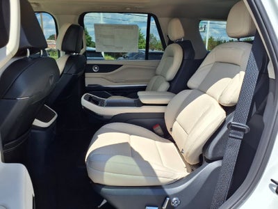 2027 Lincoln Navigator Reserve