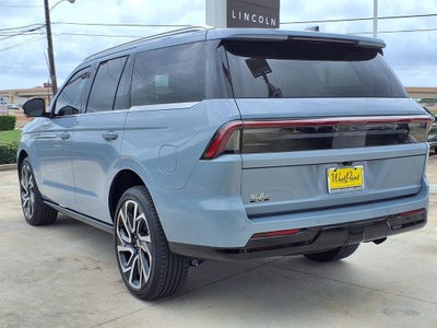 2026 Lincoln Navigator Reserve
