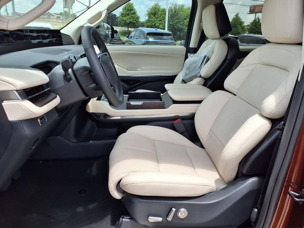 2027 Lincoln Navigator Reserve