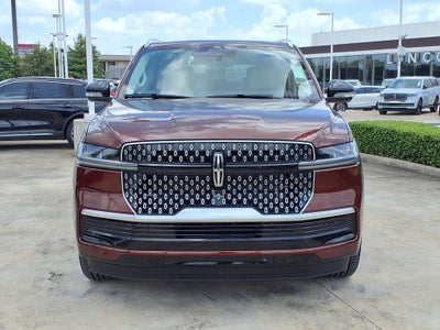 2027 Lincoln Navigator Reserve