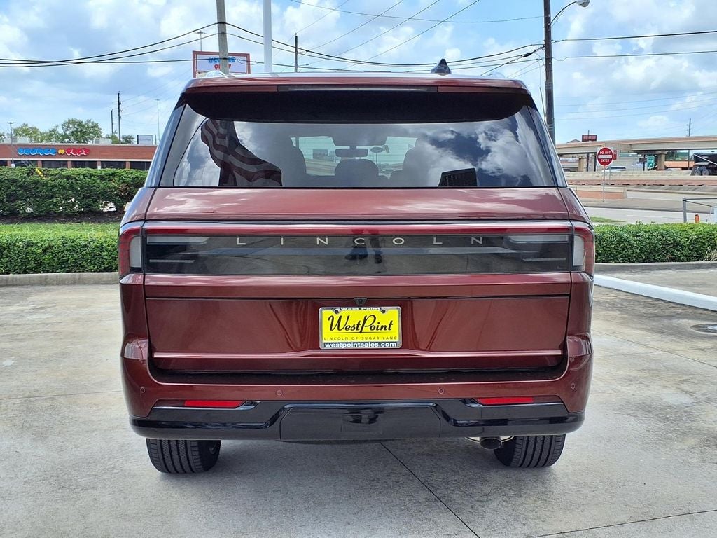 2027 Lincoln Navigator Reserve