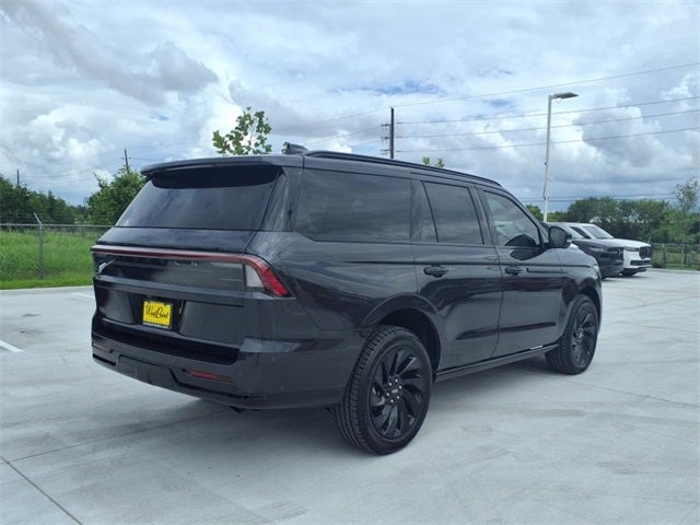 2025 Lincoln Navigator Reserve