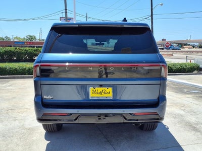 2027 Lincoln Navigator Reserve
