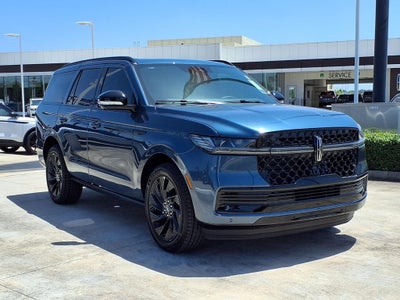2027 Lincoln Navigator Reserve
