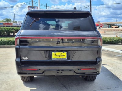 2027 Lincoln Navigator Reserve