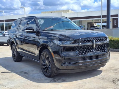 2027 Lincoln Navigator Reserve
