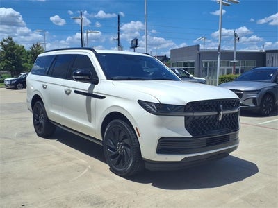 2025 Lincoln Navigator Reserve