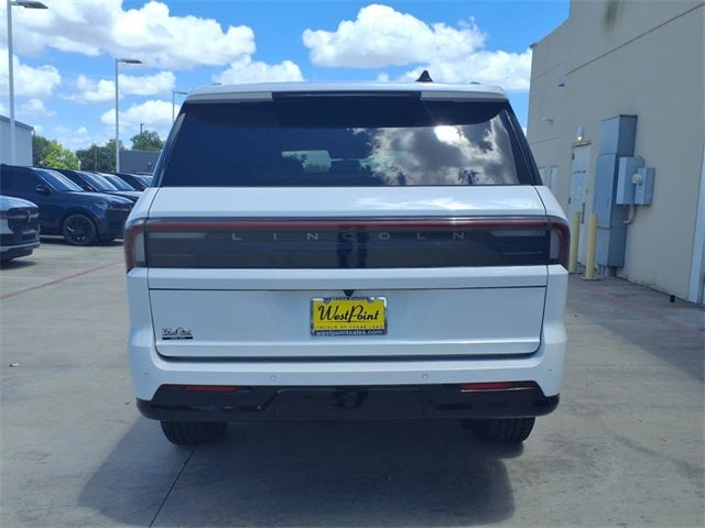 2025 Lincoln Navigator Reserve