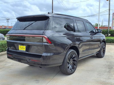 2026 Lincoln Navigator Reserve