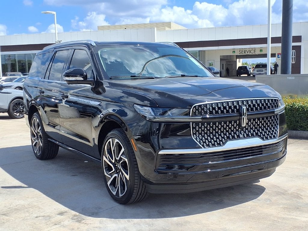 2027 Lincoln Navigator Reserve